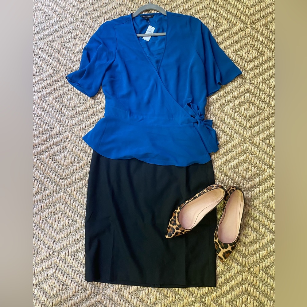 NWT BANANA REPUBLIC FACTORY black pencil skirt, size 10